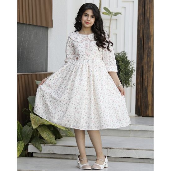 صورة فستان بناتي مشجر بياقة كلاسيكية وخصر محدد | تصميم زهور الربيع - 1135